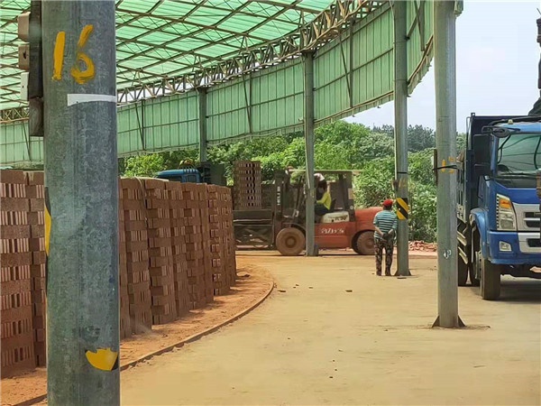 多孔砖